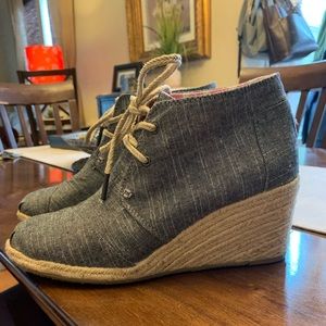 TOMS Linen Wedge
